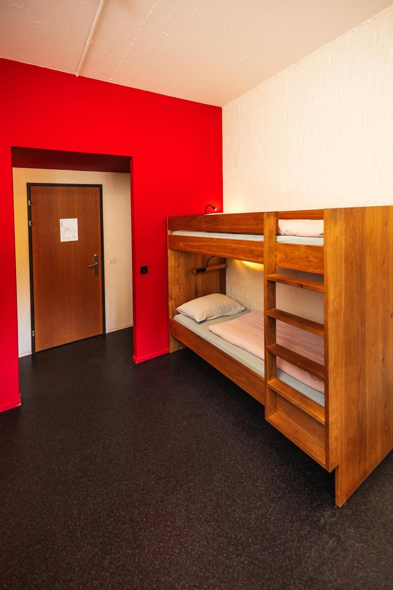 Baden Youth Hostel Kültér fotó
